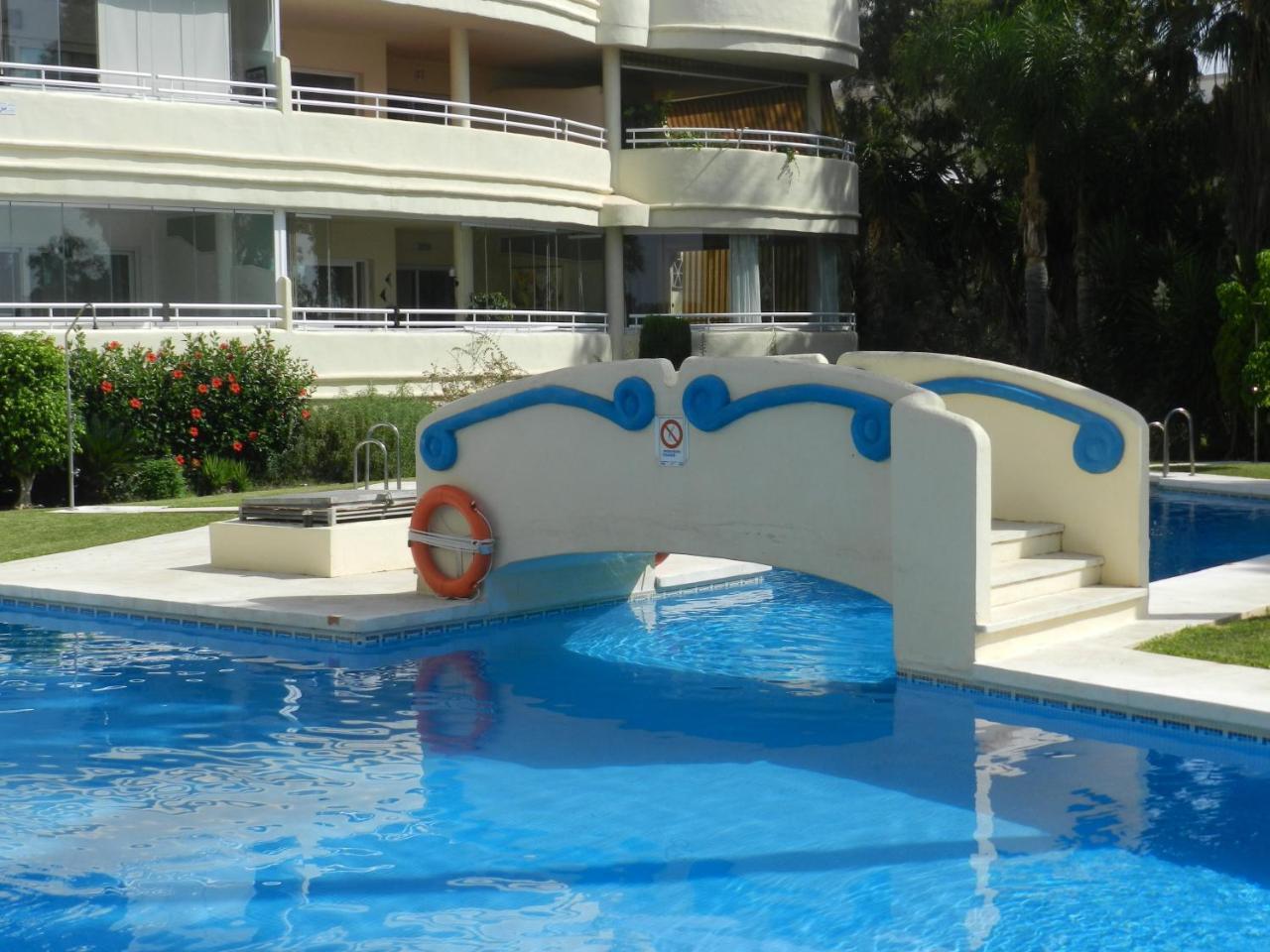 Appartement Costa Quebrada Residencial 1